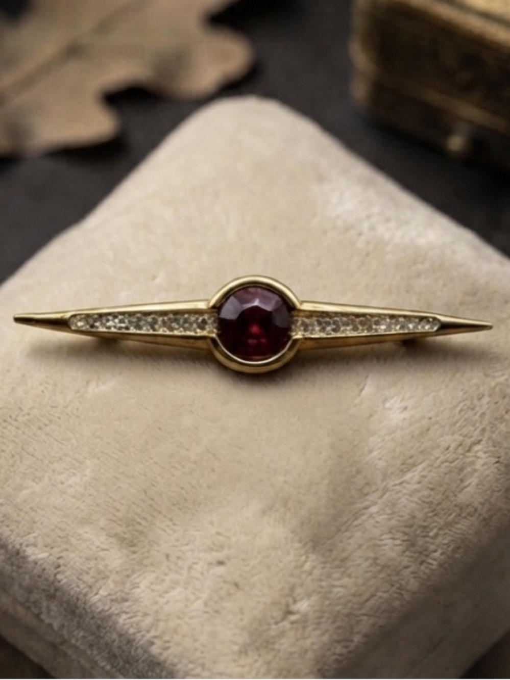 Art Deco Ruby Red Rhinestone Bar Brooch